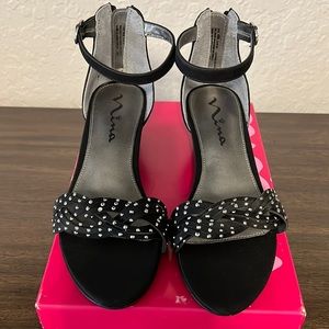 NWT girls Nina black dress shoes
